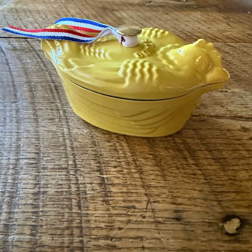 Staub Mini Chick